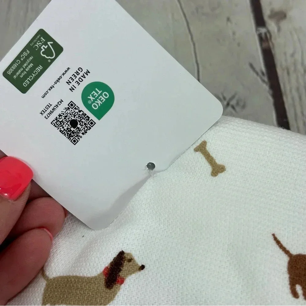 NWT Truly Lou cotton bamboo kitchen towels set of two with dachshunds